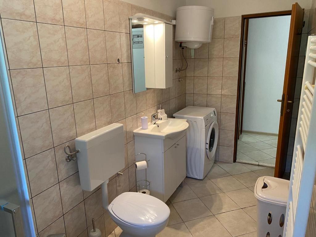 Apartmani Josipa Trogir Buitenkant foto